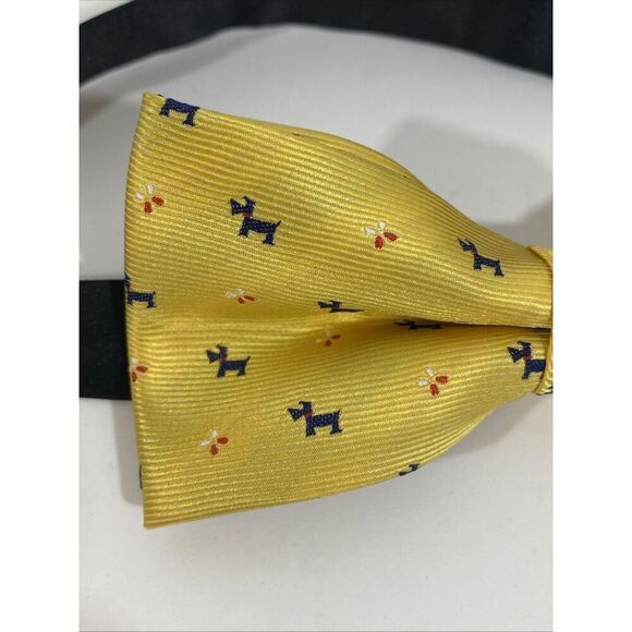 Mens Adjustable Vintage Bowtie Yellow Scottie Dog Terrior - Picture 2 of 7